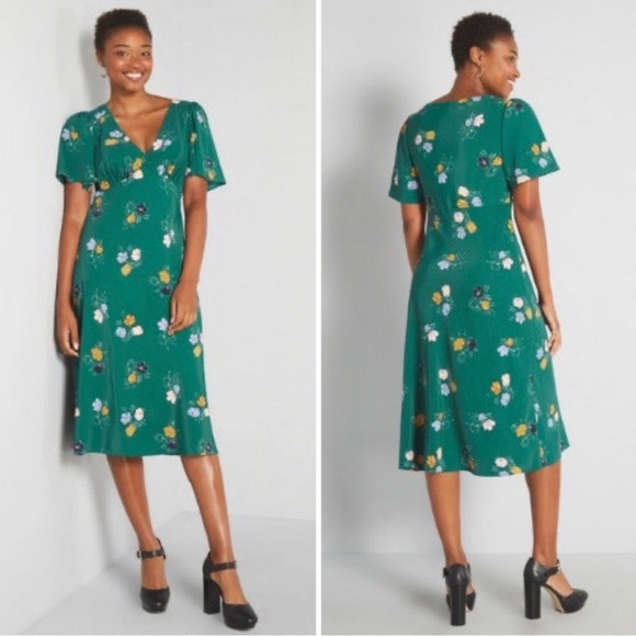 ModCloth Time to Flounce Retro Floral Dress - Picture 5 of 6